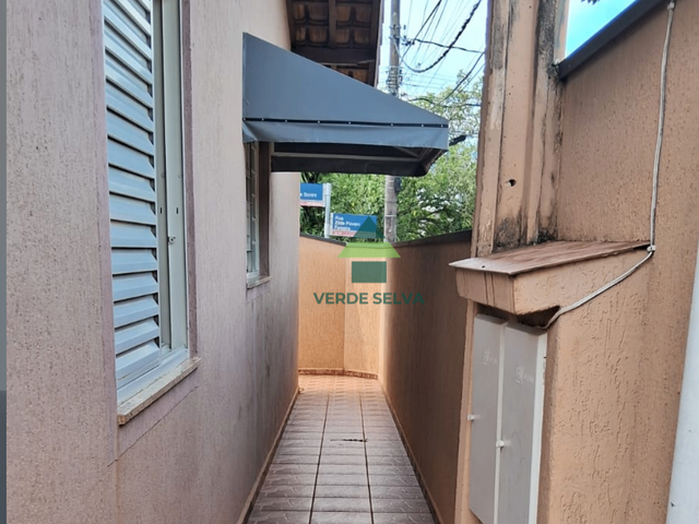 Casa com 200m² 3 quartos e 2 banheiros, para alugar, no bairro Jardim Ipê em Atibaia