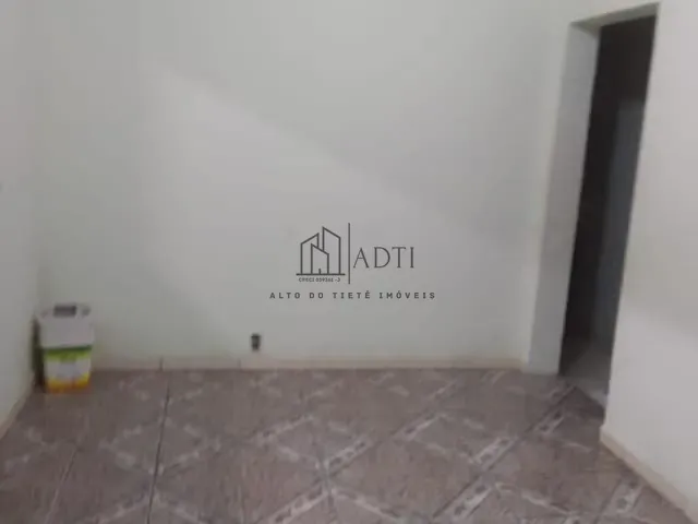 Casa com 250m² 3 quartos e 1 banheiro, à venda, no bairro Jardim Esperança em Mogi das Cruzes