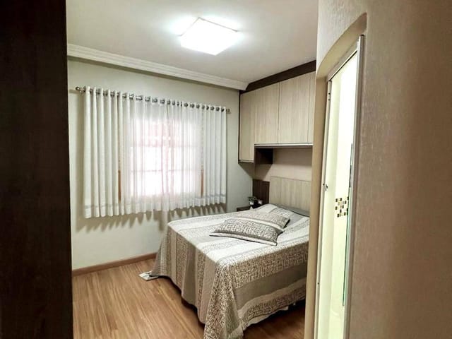 Casa com 145m² 2 quartos e 2 banheiros, à venda, no bairro Parque Novo Oratório em Santo André