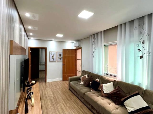 Casa com 145m² 2 quartos e 2 banheiros, à venda, no bairro Parque Novo Oratório em Santo André