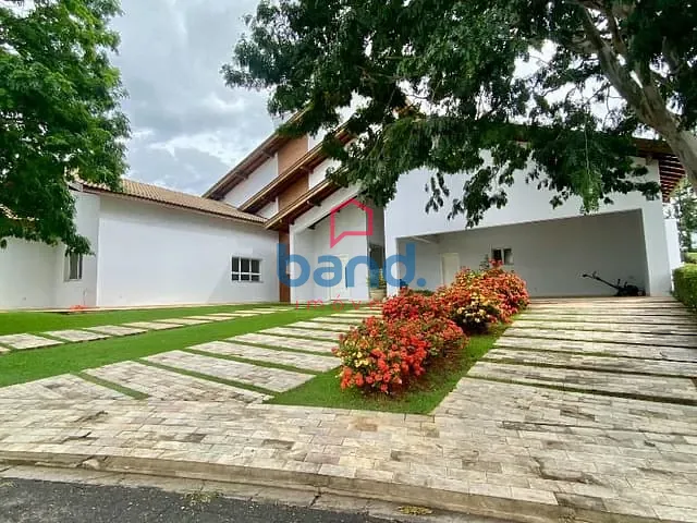 Casa com 1268m² 4 quartos e 3 banheiros, à venda, no bairro Condomínio Portal Bandeirantes em Porto Feliz