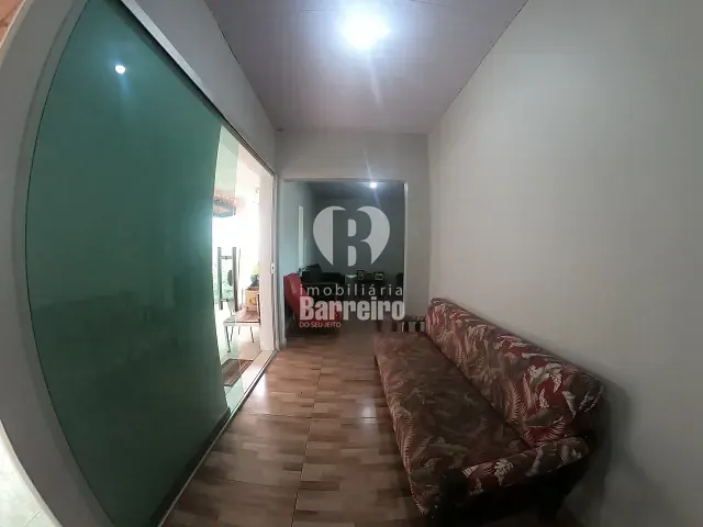 Casa 4 quartos e 2 banheiros, à venda, no bairro Araguaia em Belo Horizonte