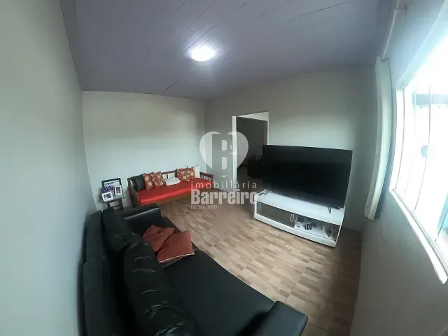 Casa 4 quartos e 2 banheiros, à venda, no bairro Araguaia em Belo Horizonte