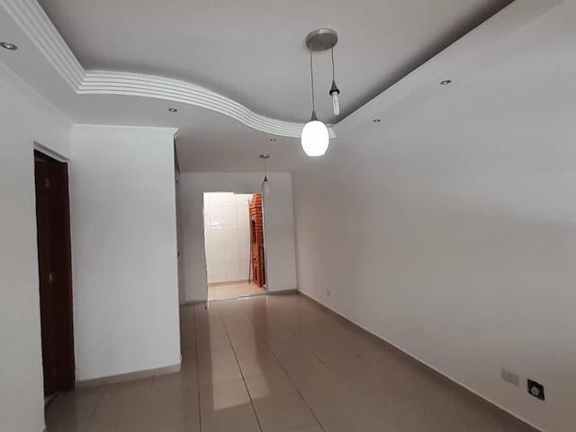 Casa 2 quartos e 3 banheiros, à venda, no bairro Vila Ré em São Paulo