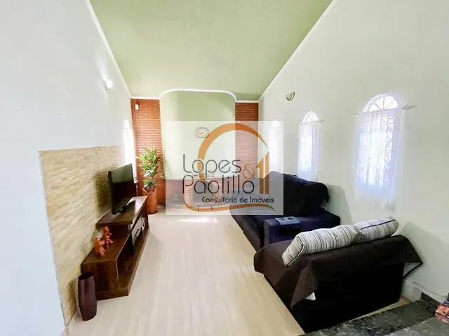 Casa com 492m² 3 quartos e 2 banheiros, à venda, no bairro Jardim Alvinópolis em Atibaia