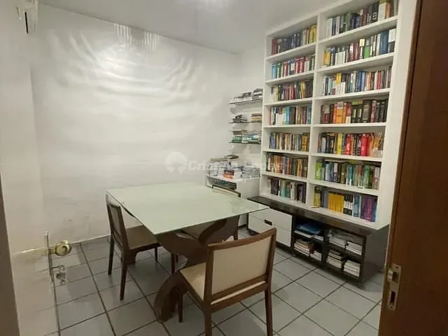 Casa com 473m² 5 quartos e 6 banheiros, à venda, no bairro São Pedro em Teresina