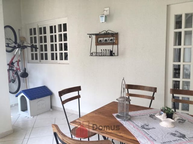 Casa com 250m², à venda, no bairro Centro em Tremembé