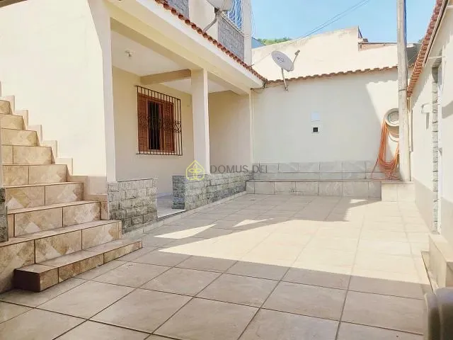 Casa com 380m² 6 quartos e 4 banheiros, à venda, no bairro Retiro em Volta Redonda