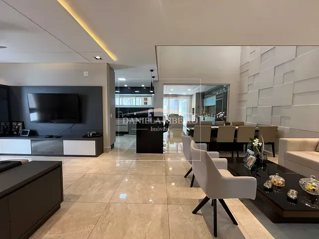 Casa com 501m² 4 quartos e 6 banheiros, à venda, no bairro Recanto do Salto em Londrina