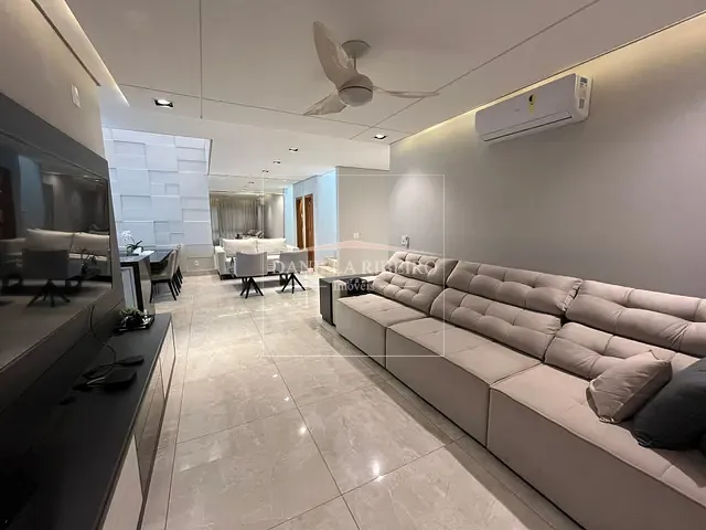 Casa com 501m² 4 quartos e 6 banheiros, à venda, no bairro Recanto do Salto em Londrina