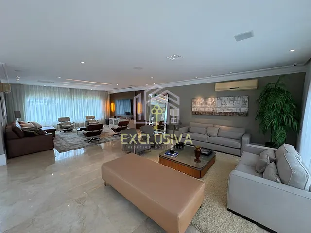Casa com 850m² 6 quartos e 8 banheiros, à venda, no bairro Barra da Tijuca em Rio de Janeiro