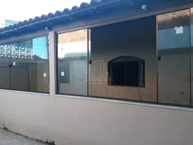 Casa com 116m² 2 quartos e 1 banheiro, à venda, no bairro Porto da Aldeia em São Pedro da Aldeia