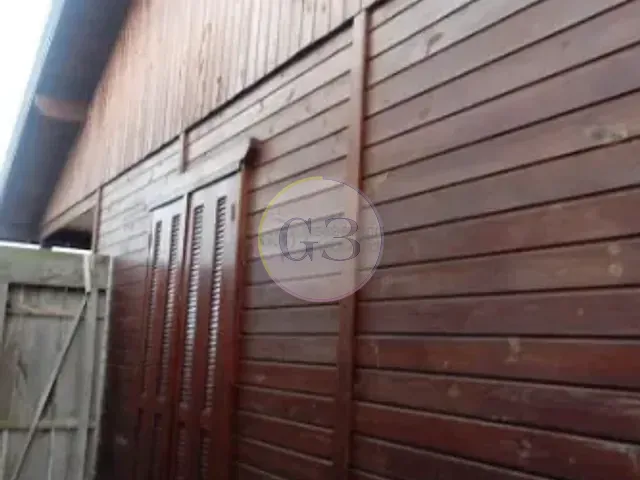 Casa 1 quarto e 1 banheiro, à venda, no bairro Areal em Pelotas