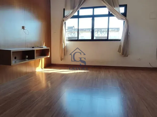 Casa 3 quartos e 1 banheiro, para alugar, no bairro Jardim Tanay em São Paulo