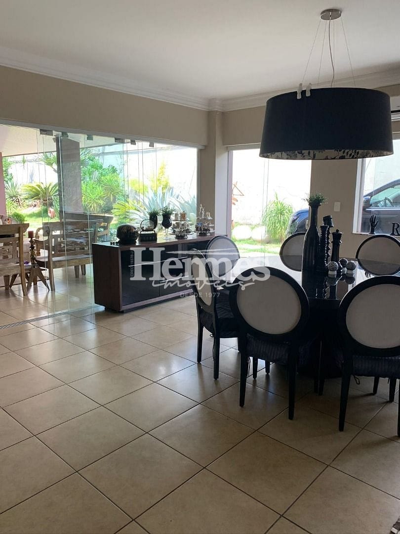 Casa, 3 quartos, 600 m² - Foto 4