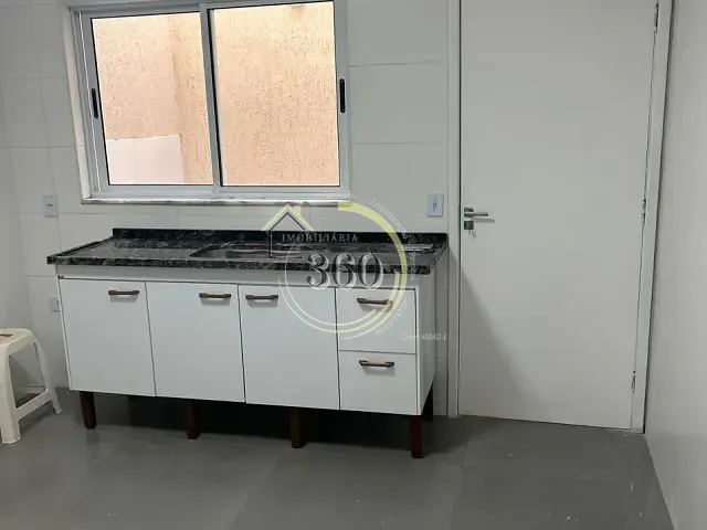 Casa 2 quartos e 4 banheiros, à venda, no bairro Vila Talarico em São Paulo