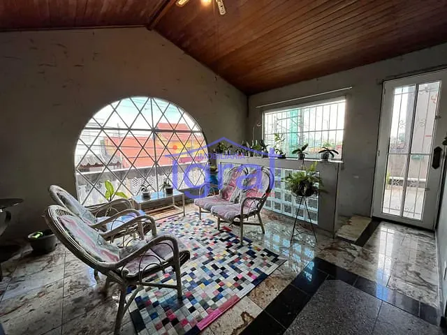 Casa com 333m² 3 quartos e 2 banheiros, à venda, no bairro Jardim Oriental em São Paulo