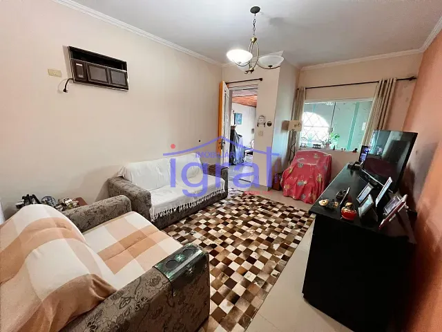 Casa com 333m² 3 quartos e 2 banheiros, à venda, no bairro Jardim Oriental em São Paulo