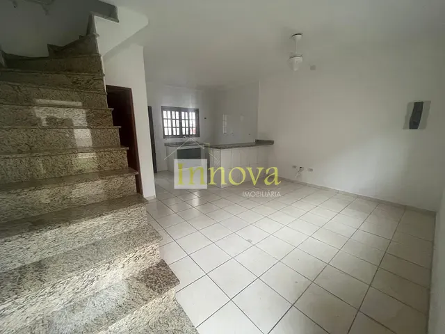 Casa com 111m² 2 quartos e 3 banheiros, à venda, no bairro Pontal de Santa Marina em Caraguatatuba