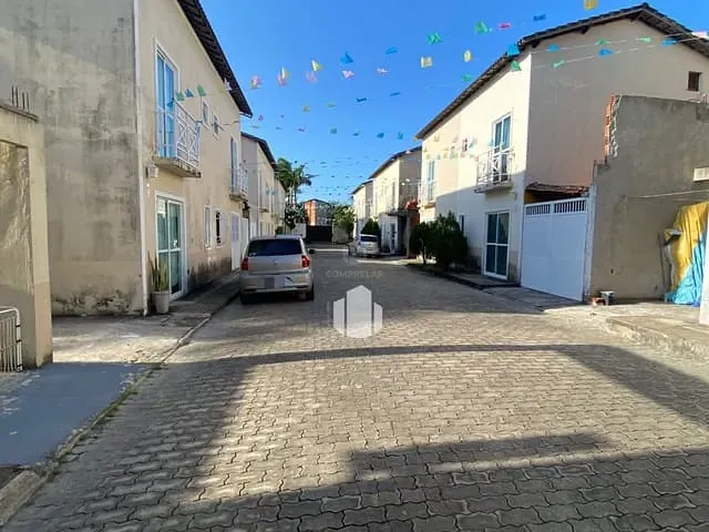 Casa 2 quartos e 3 banheiros, à venda, no bairro Iparana em Caucaia