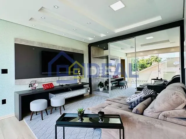 Casa 5 quartos e 7 banheiros, à venda, no bairro Jardim em Concórdia