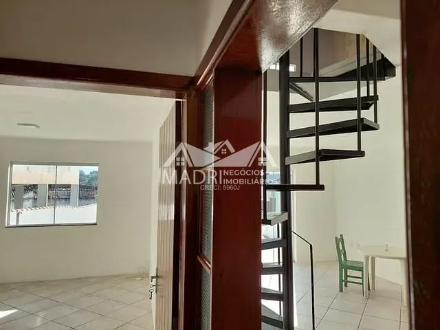 Casa com 715m² 2 quartos e 1 banheiro, à venda, no bairro Forquilhas em São José