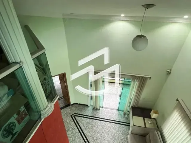 Casa 3 quartos e 5 banheiros, à venda, no bairro Parque Verde em Belém