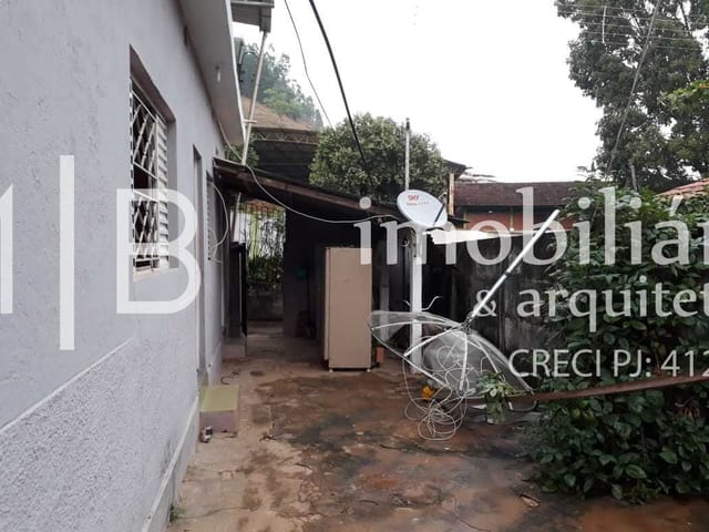 Casa 1 quarto e 1 banheiro, à venda, no bairro PAMPULHA em CATAGUASES