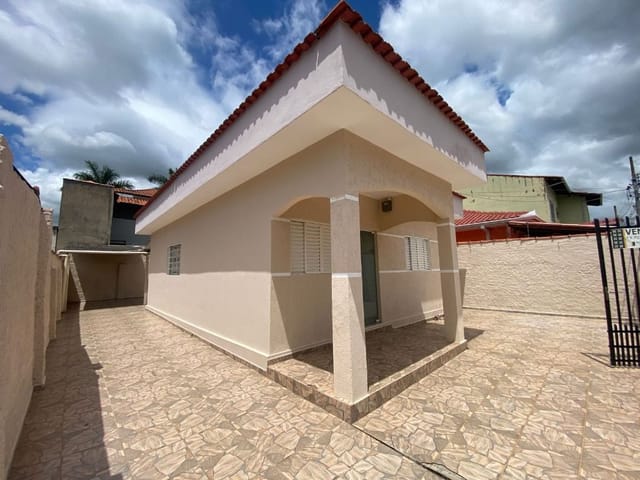 Foto do Casa - Casa à venda 2 Quartos, 4 Vagas, 216.97M², Boa Vista, Itajubá - MG | MOHALLEM e LOPES CORRETAGEM E ADMINISTRACAO DE IMOVEIS LTDA