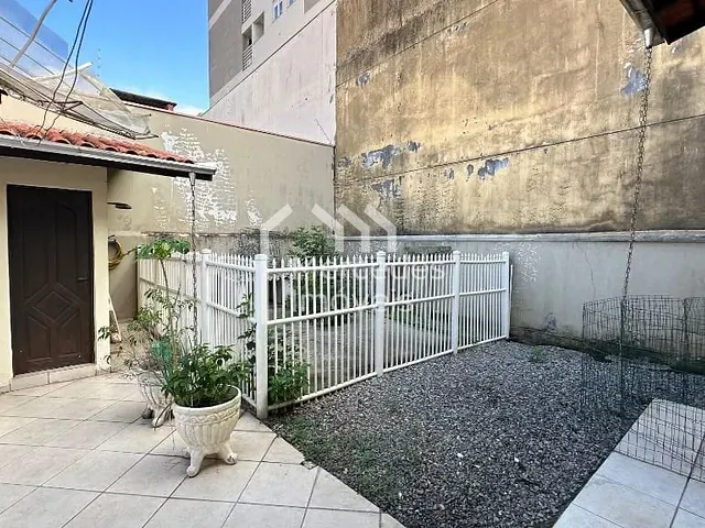 Casa com 300m² 3 quartos e 3 banheiros, à venda, no bairro São Judas em Itajaí