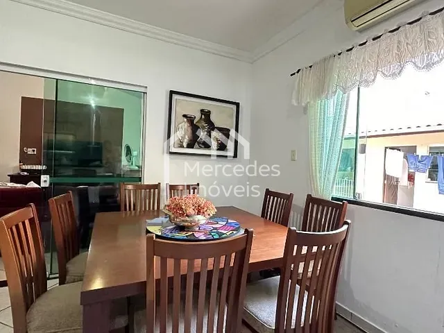 Casa com 300m² 3 quartos e 3 banheiros, à venda, no bairro São Judas em Itajaí