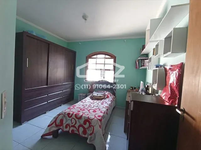 Casa com 135m² 4 quartos e 2 banheiros, à venda, no bairro Laranjeiras em Caieiras