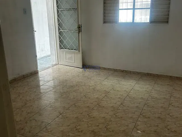 Casa com 125m² 3 quartos e 1 banheiro, à venda, no bairro Jardim Pararangaba em São José dos Campos