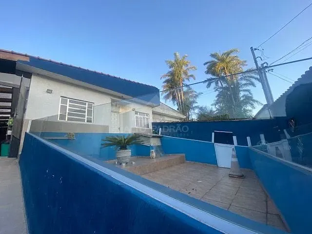 Casa com 250m² 3 quartos e 2 banheiros, à venda, no bairro Jardim Quarto Centenário em Mauá