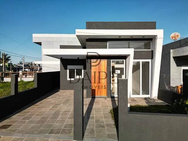 Casa 3 quartos e 2 banheiros, à venda, no bairro 00 em Capão da Canoa