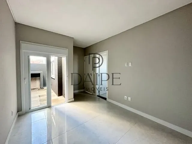 Casa 3 quartos e 2 banheiros, à venda, no bairro 00 em Capão da Canoa