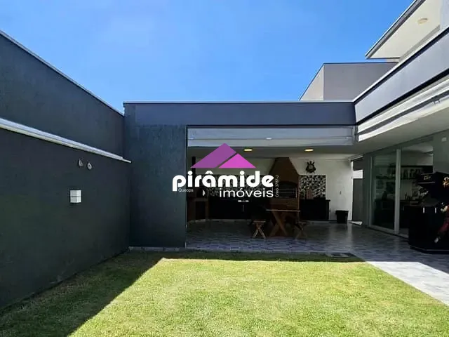 Casa 4 quartos e 5 banheiros, à venda, no bairro Caçapava em Caçapava