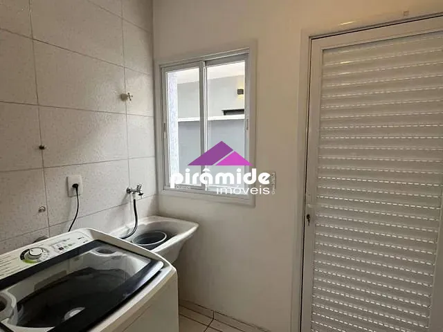 Casa 4 quartos e 5 banheiros, à venda, no bairro Caçapava em Caçapava