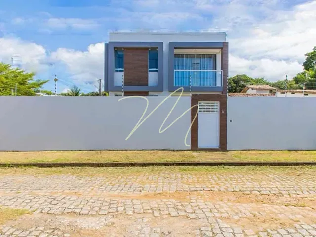 Casa com 240m² 3 quartos e 4 banheiros, à venda, no bairro São Francisco em Ilhéus