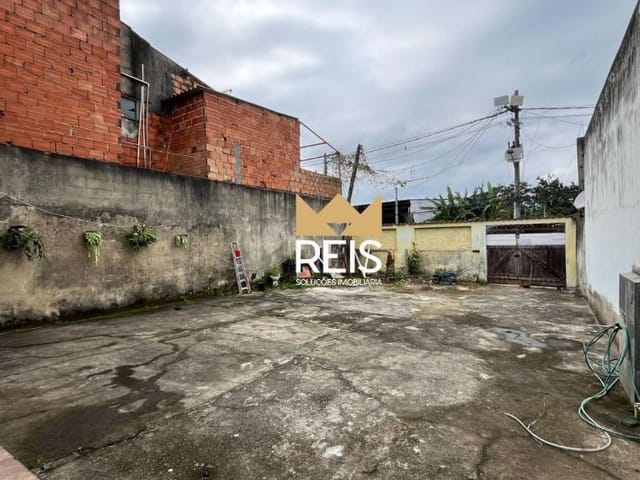 Casa com 270m² 3 quartos e 2 banheiros, à venda, no bairro Sepetiba em Rio de Janeiro