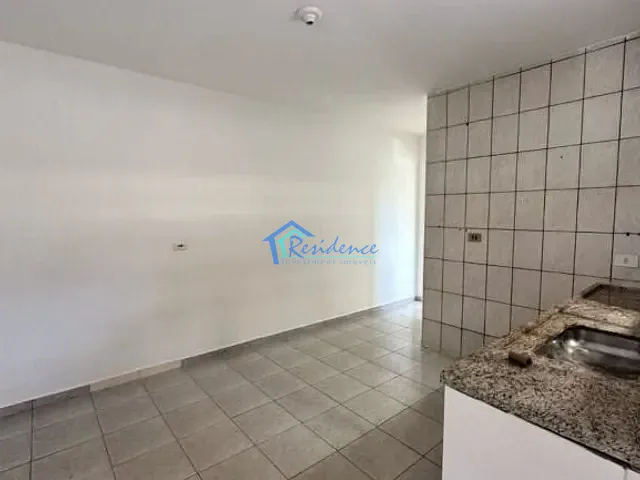 Casa com 250m² 3 quartos e 2 banheiros, à venda, no bairro Jardim California em Indaiatuba