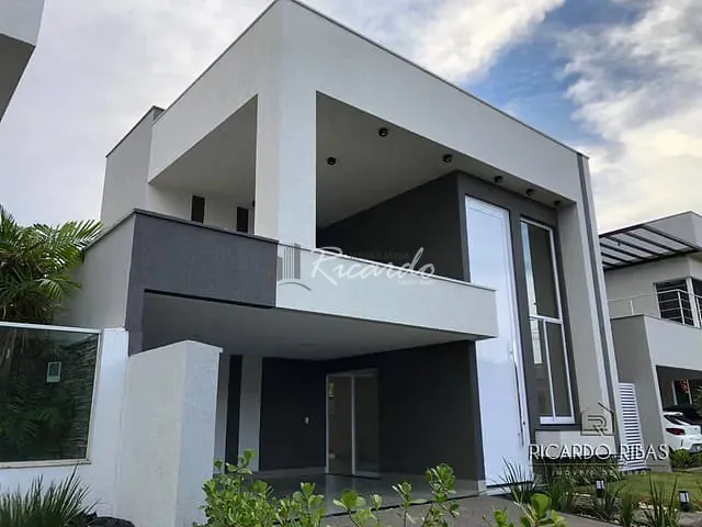 Casa com 377m², à venda, no bairro Jardins Lisboa em Goiânia