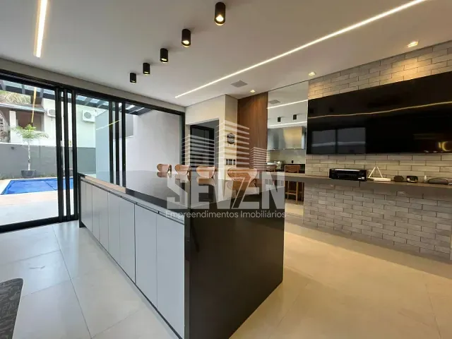 Casa com 450m² 3 quartos e 5 banheiros, à venda ou para alugar, no bairro Residencial Lago Sul em Bauru
