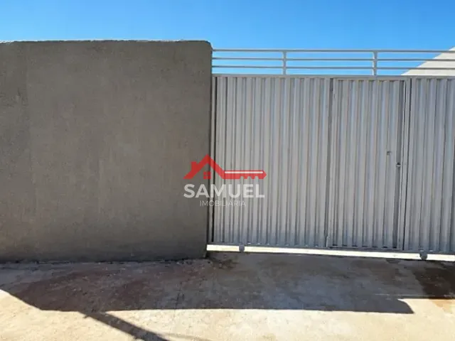 Casa com 200m² 2 quartos e 1 banheiro, à venda, no bairro Setor Habitacional Arniqueira em Brasília
