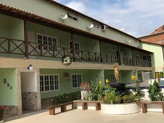 Casa 3 quartos e 2 banheiros, à venda, no bairro Ogiva em Cabo Frio