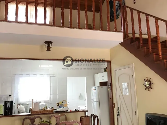 Casa 3 quartos e 2 banheiros, à venda, no bairro Ogiva em Cabo Frio