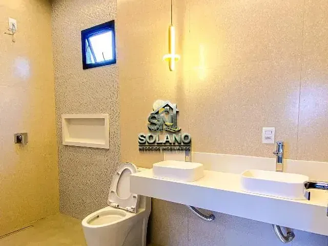 Casa com 180m² 4 quartos e 5 banheiros, à venda, no bairro Terras Alpha Residencial 1 em Senador Canedo