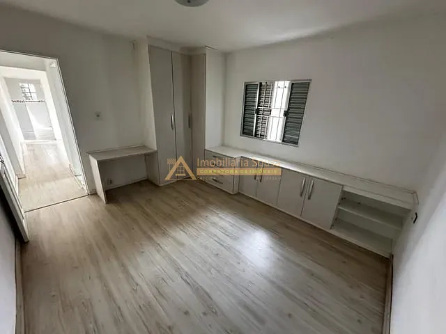 Casa com 100m² 1 quarto e 1 banheiro, para alugar, no bairro Vila Agrícola em Jundiaí