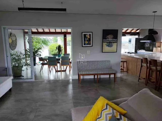 Casa com 401m² 3 quartos e 3 banheiros, à venda, no bairro Residencial Santa Maria em Valinhos
