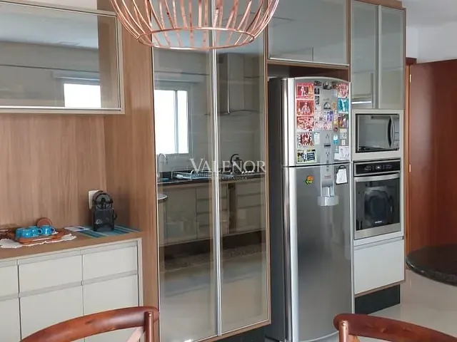 Casa com 360m² 3 quartos e 5 banheiros, à venda, no bairro Engordadouro em Jundiaí